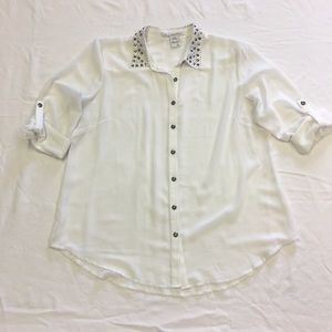 American Rag button down dressy shirt